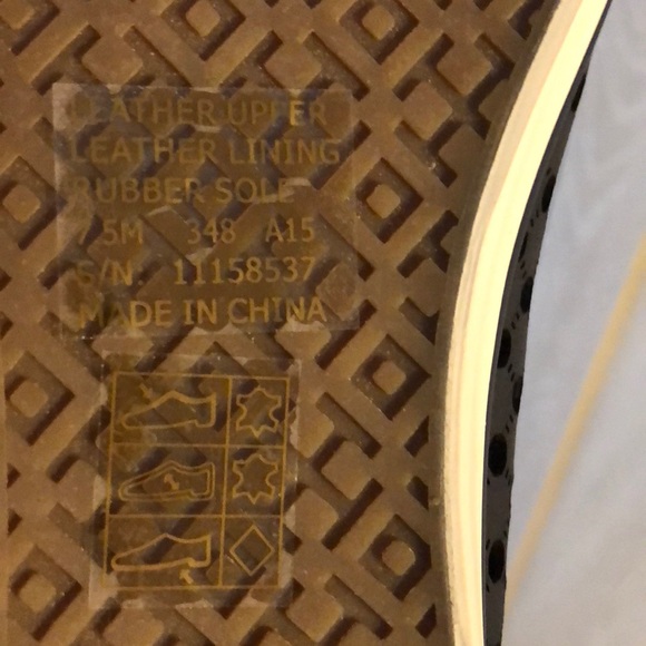 NWOT Tory Burch Navy Skyler Perforated Flats - Picture 6 of 8